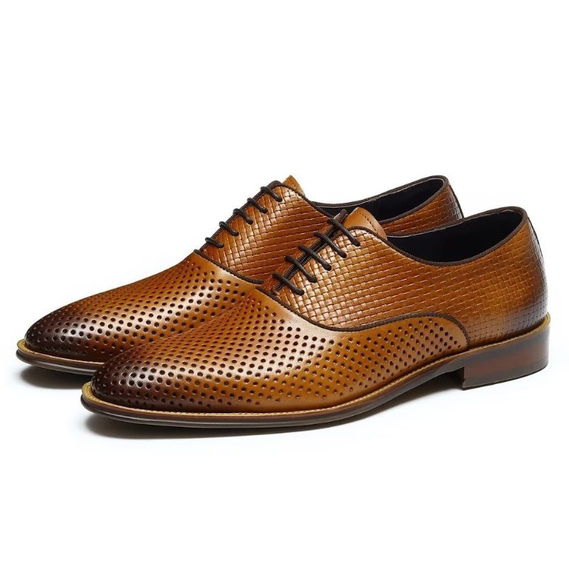 Ανδρικά Επίσημα Παπούτσια Ανάγλυφα Elegance Exotic Round Toe Oxford Φόρεμα - Καφέ