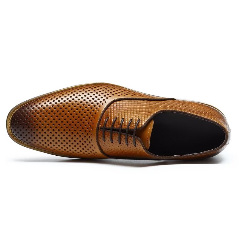 Ανδρικά Επίσημα Παπούτσια Ανάγλυφα Elegance Exotic Round Toe Oxford Φόρεμα - Καφέ