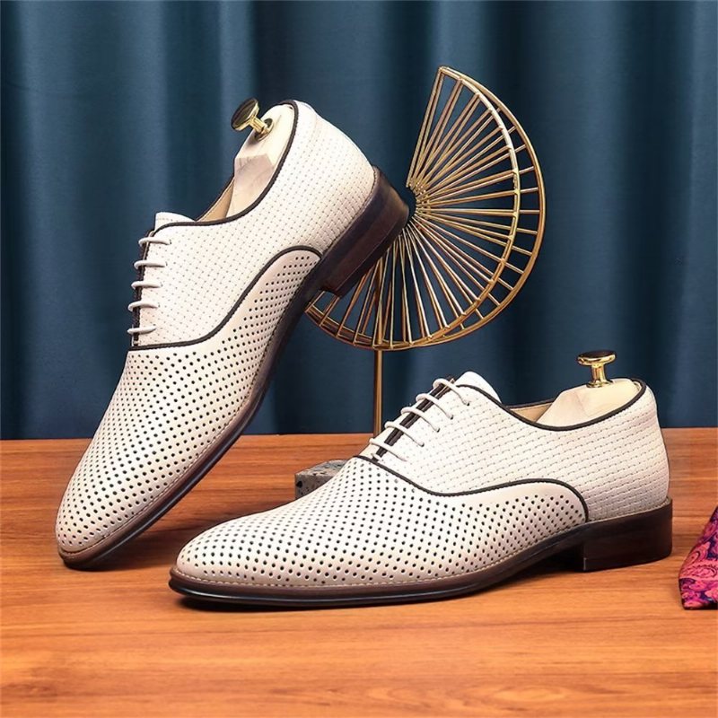 Ανδρικά Επίσημα Παπούτσια Ανάγλυφα Elegance Exotic Round Toe Oxford Φόρεμα - Μπεζ