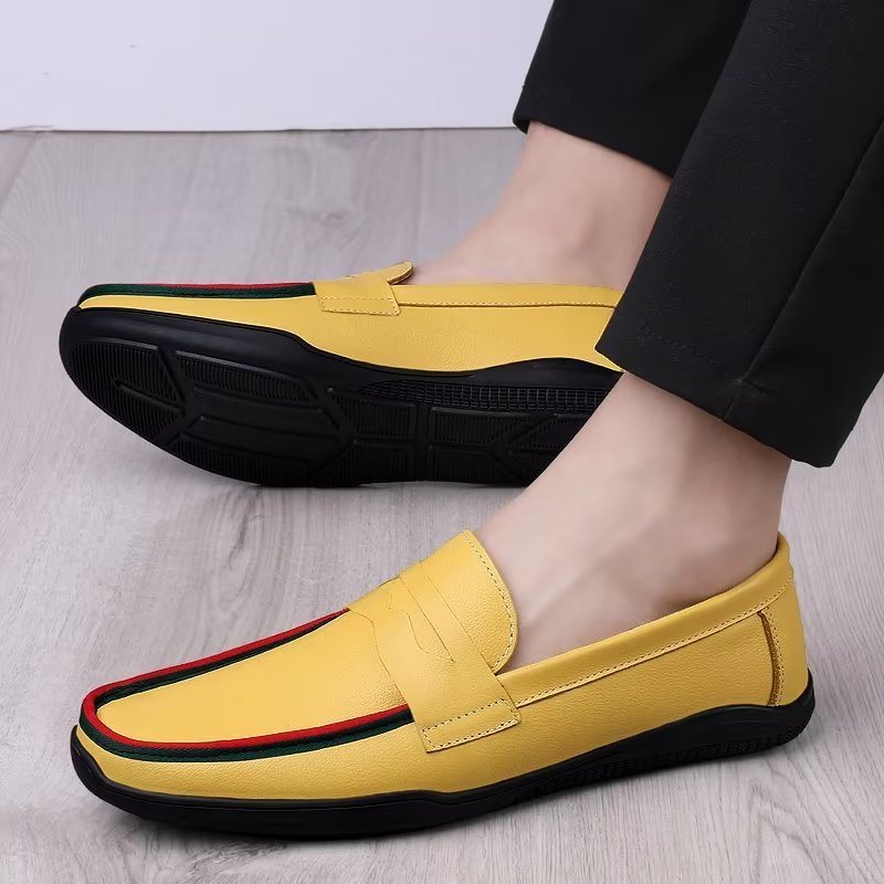 Ανδρικά Παπούτσια Casual Κομψά Pu Slip-on Loafers Με Μεταλλική Μόδα - Κίτρινο