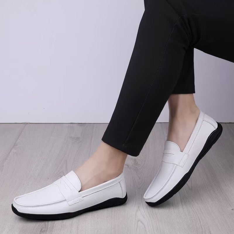 Ανδρικά Παπούτσια Casual Κομψά Pu Slip-on Loafers Με Μεταλλική Μόδα - Λευκή Τρύπα