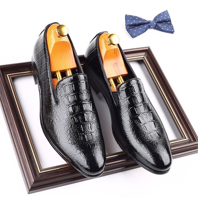 Ανδρικά Παπούτσια Loafers Slip-on Brogue - Μαύρο 